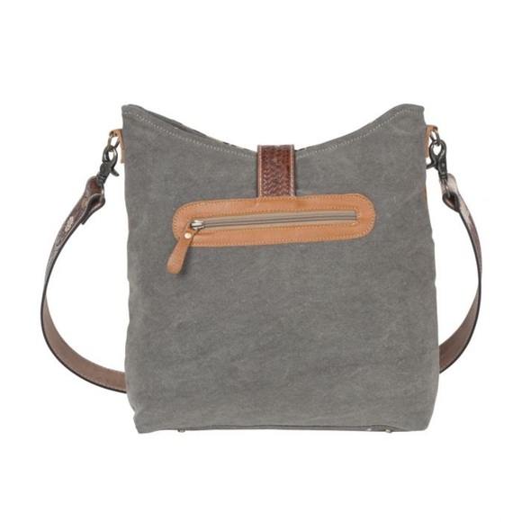 👜 Myra Bag Hand-Tooled Leather & Cowhide Crossbody – Boho Leopard Canvas Rug Bag - Picture 5 of 12